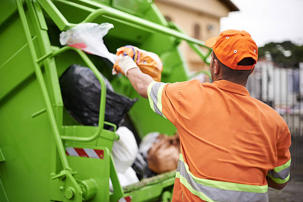 Best Construction Debris Removal  in Reinholds, PA